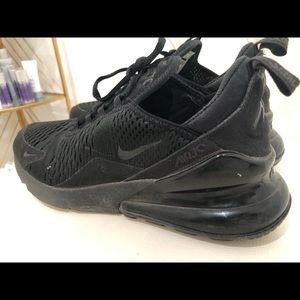 Nike Air Max 270 Women’s Shoes (All Black)